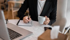 {{ article_page.get_title_in_list }}