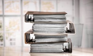 naturmortnaa-zizn-steka-dokumentov (3)